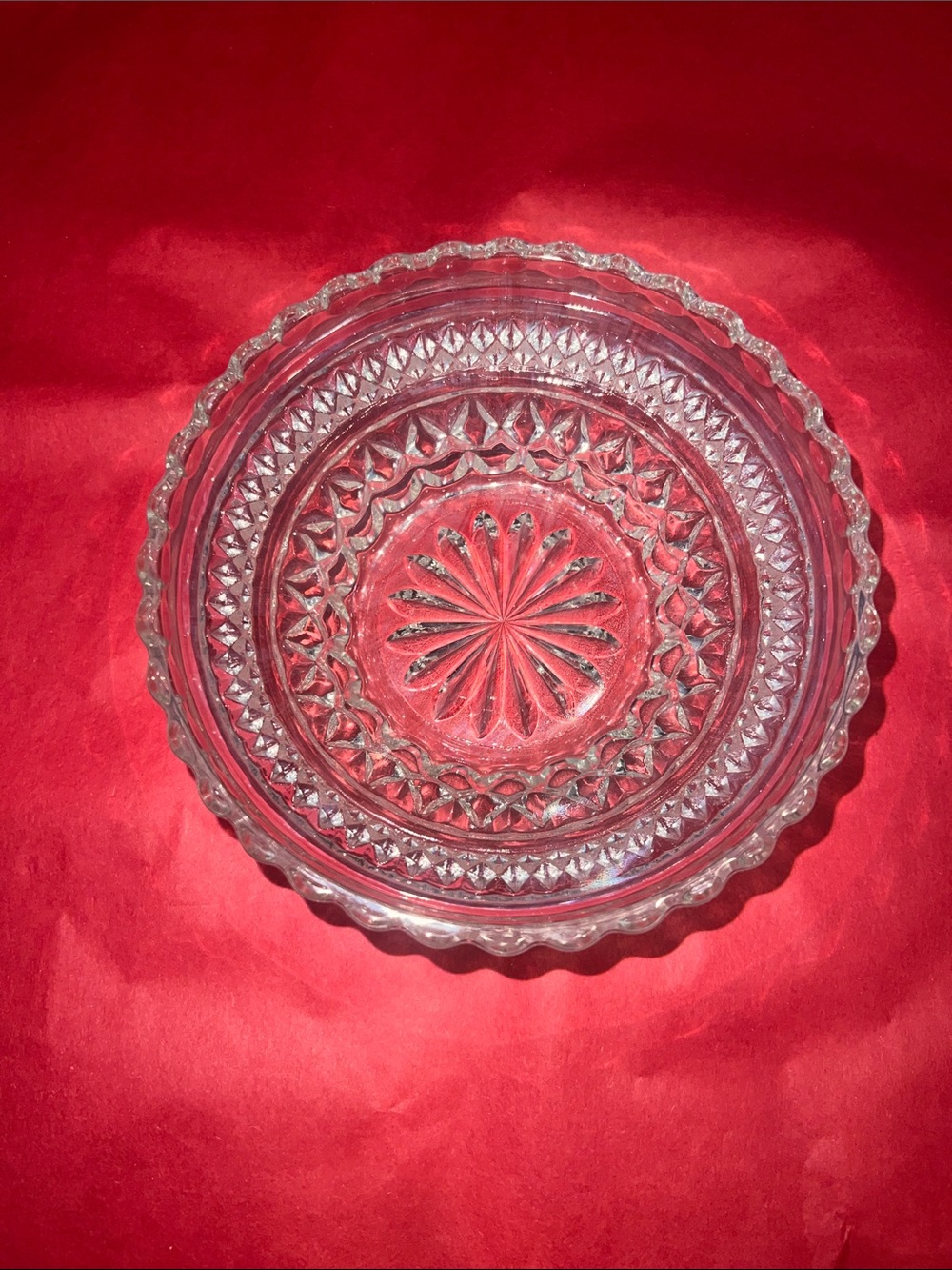 VTG Clear Pressed Glass Bowl-Starburst Pattern-5.5" Decorative Candy Nut Bowl
